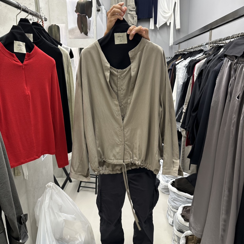 VIVEL東大門實拍女士新款時尚真品人氣推薦熱賣襯衫蕾絲衫VIVEL襯衫/蕾絲衫圖色3
