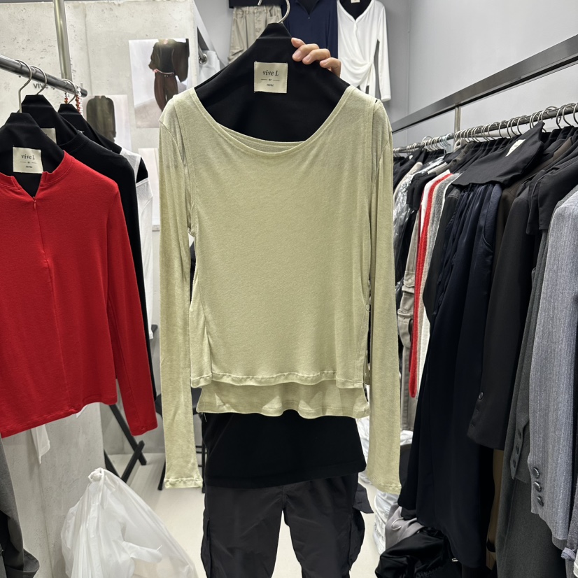 VIVEL東大門直郵女士新品真品人氣時尚休閑推薦熱賣套裝VIVEL套裝圖色2
