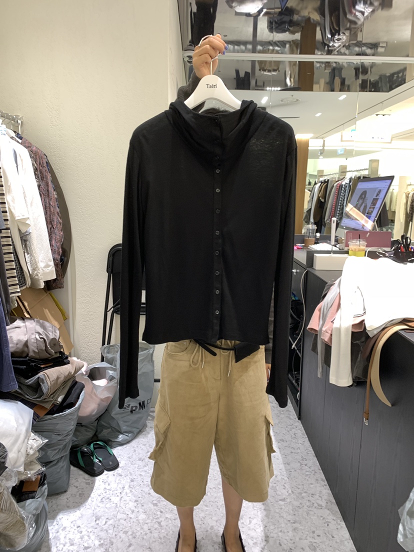 TAERI韓國代購女士新品熱賣時尚真品開衫天絲羊毛開衫連帽TAERI/CEDARWOOD開衫圖色2黑色