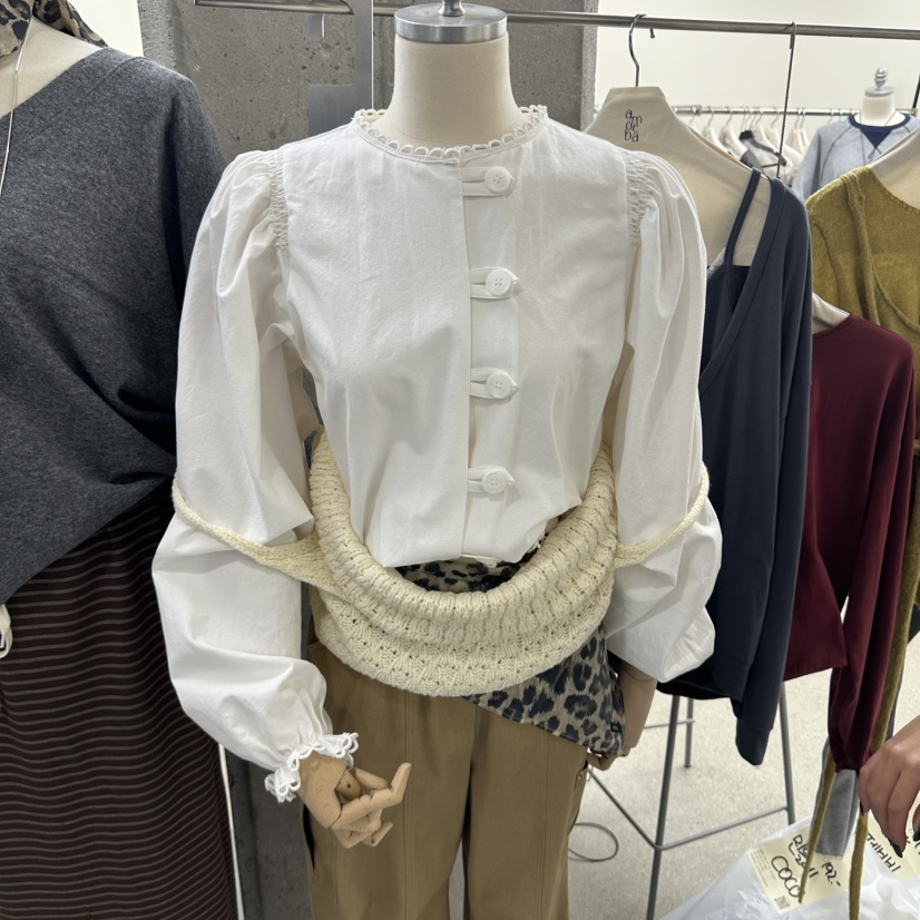 AMOEBA東大門實拍女士新款熱賣真品推薦襯衫蕾絲衫短款蕾絲AMOEBA襯衫/蕾絲衫圖色1