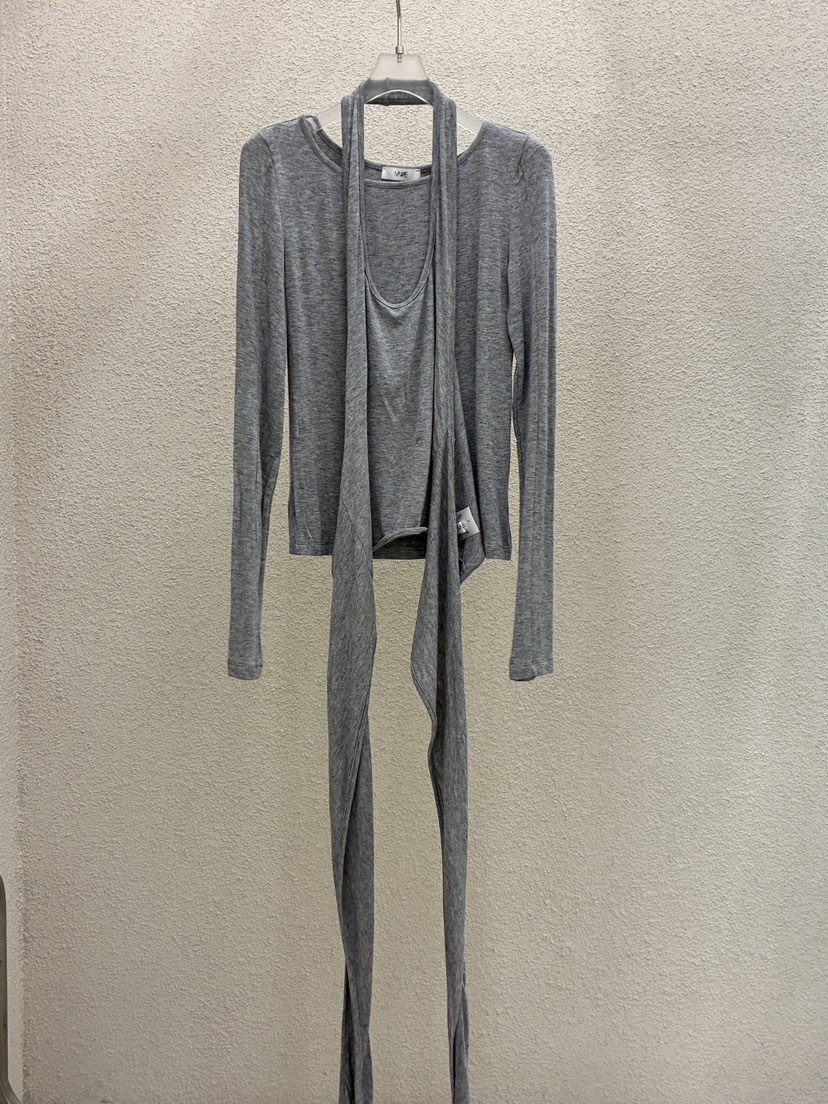MWE東大門實拍女裝新品推薦時尚真品熱賣休閑人氣套裝MWE套裝圖色1