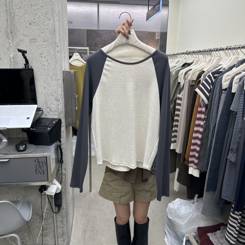 AMOEBA東大門實拍女裝新品熱賣人氣時尚長袖T恤插肩袖羅紋AMOEBA長袖T恤圖色1