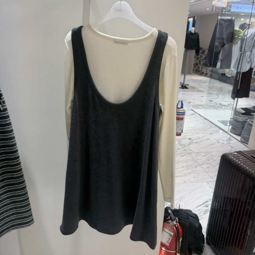 LOW MOMENT東大門代購女士新品真品休閑時尚熱賣套裝兩件套LOW MOMENT套裝