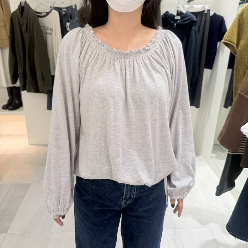 LOW MOMENT東大門直郵女裝新品人氣休閑推薦熱賣長袖T恤LOW MOMENT長袖T恤圖色2
