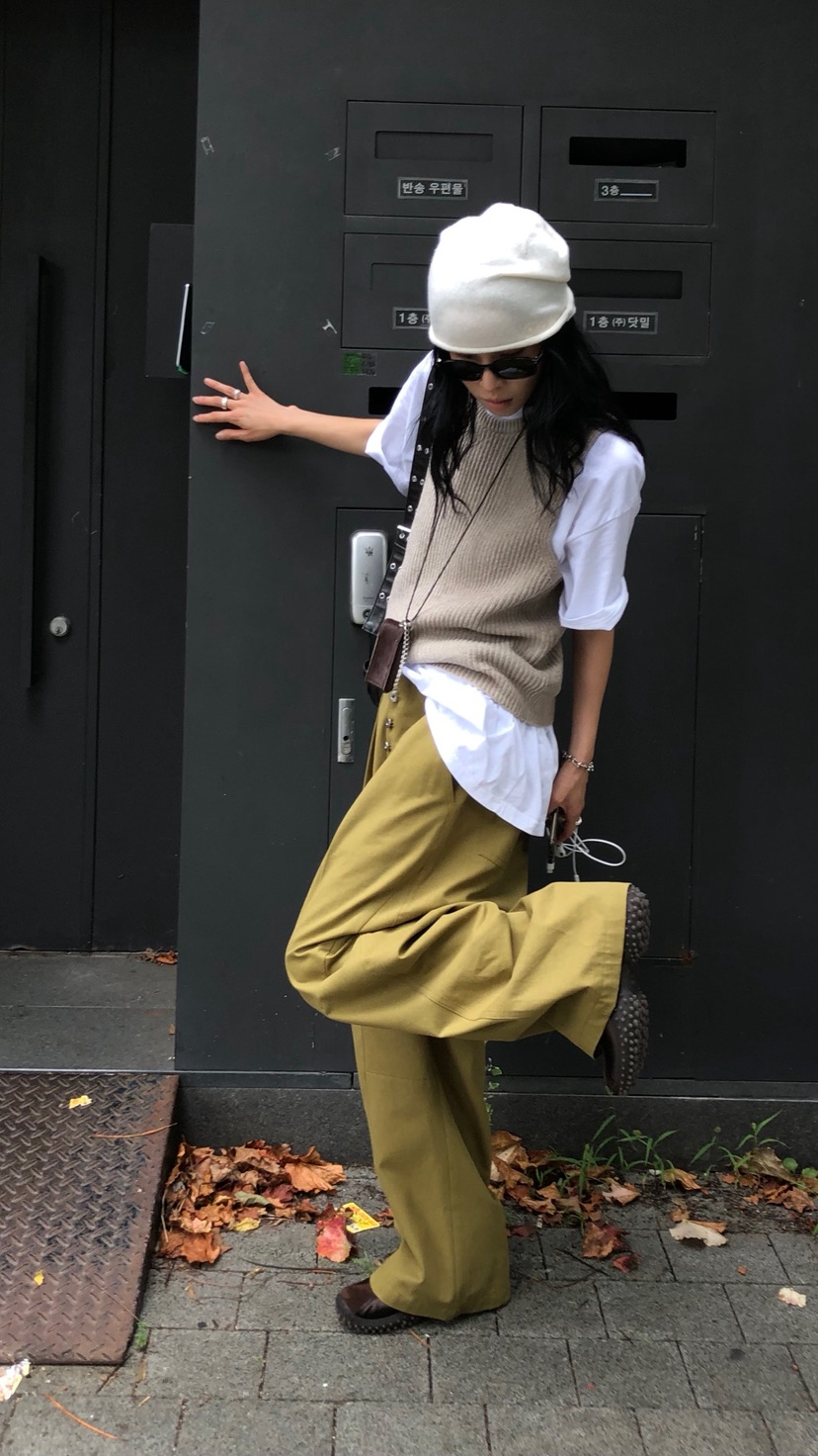 OVER RICH東大門代購女裝新品休閑時尚人氣熱賣吊帶背心OVER RICH吊帶/背心
