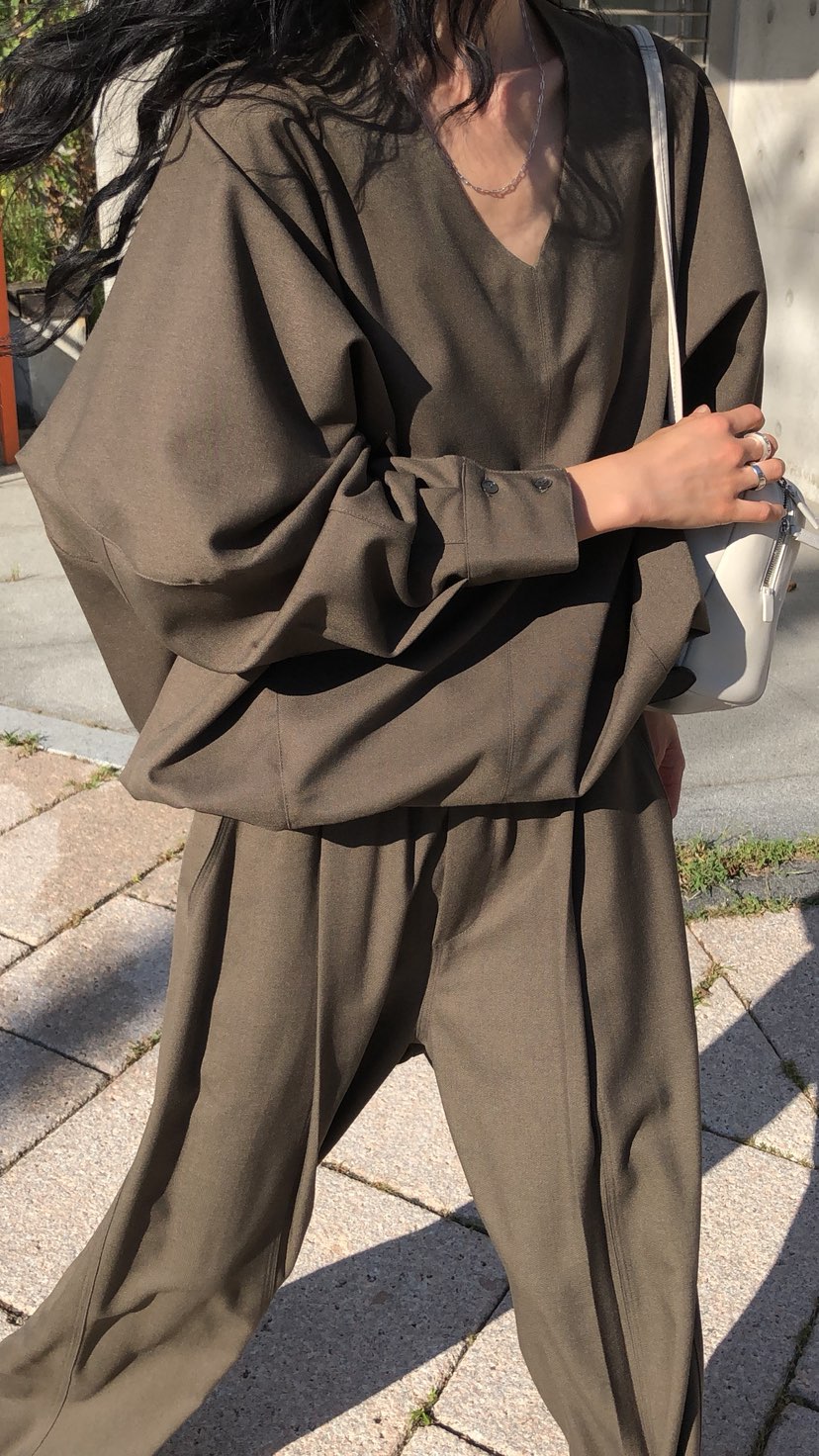 OVER RICH韓國代購女裝新品真品職業時尚人氣襯衫蕾絲衫OVER RICH襯衫/蕾絲衫