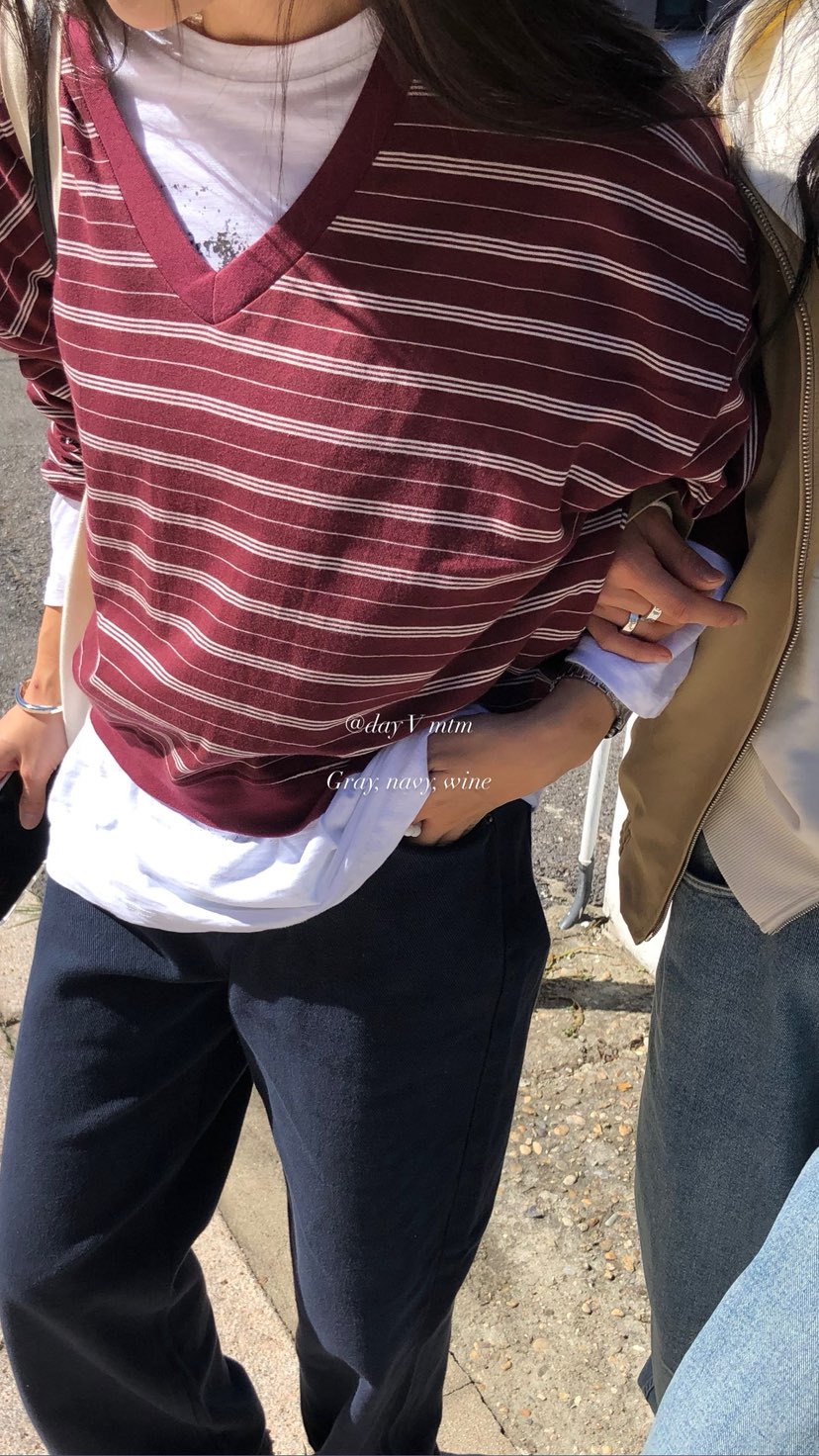 OVER RICH東大門實拍女裝新款推薦熱賣時尚人氣真品衛衣OVER RICH衛衣