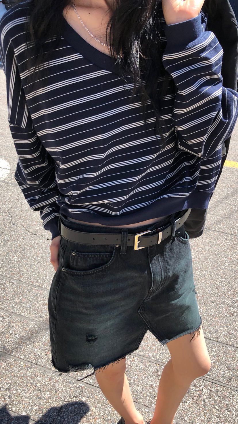 OVER RICH東大門實拍女裝新款推薦熱賣時尚人氣真品衛衣OVER RICH衛衣