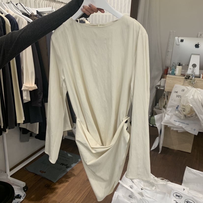 UNDERSTANDING東大門實拍女裝新品時尚真品襯衫蕾絲衫腰帶UNDERSTANDING襯衫/蕾絲衫圖色1