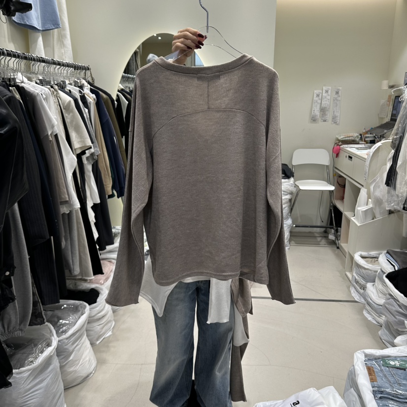 AT THE END東大門實拍女裝新品熱賣時尚推薦人氣職業套裝AT THE END套裝