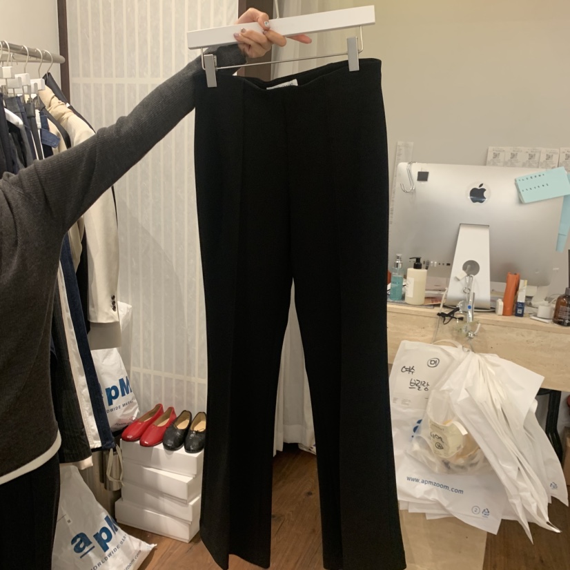 UNDERSTANDING東大門實拍女裝新品推薦人氣休閑休閑褲褶裥UNDERSTANDING休閑褲圖色2黑