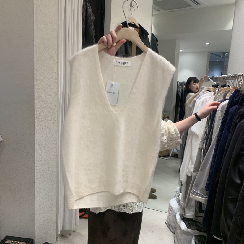 SSENIQUE韓國代購女士新款熱賣休閑真品職業吊帶背心羊絨SSENIQUE吊帶/背心圖色2