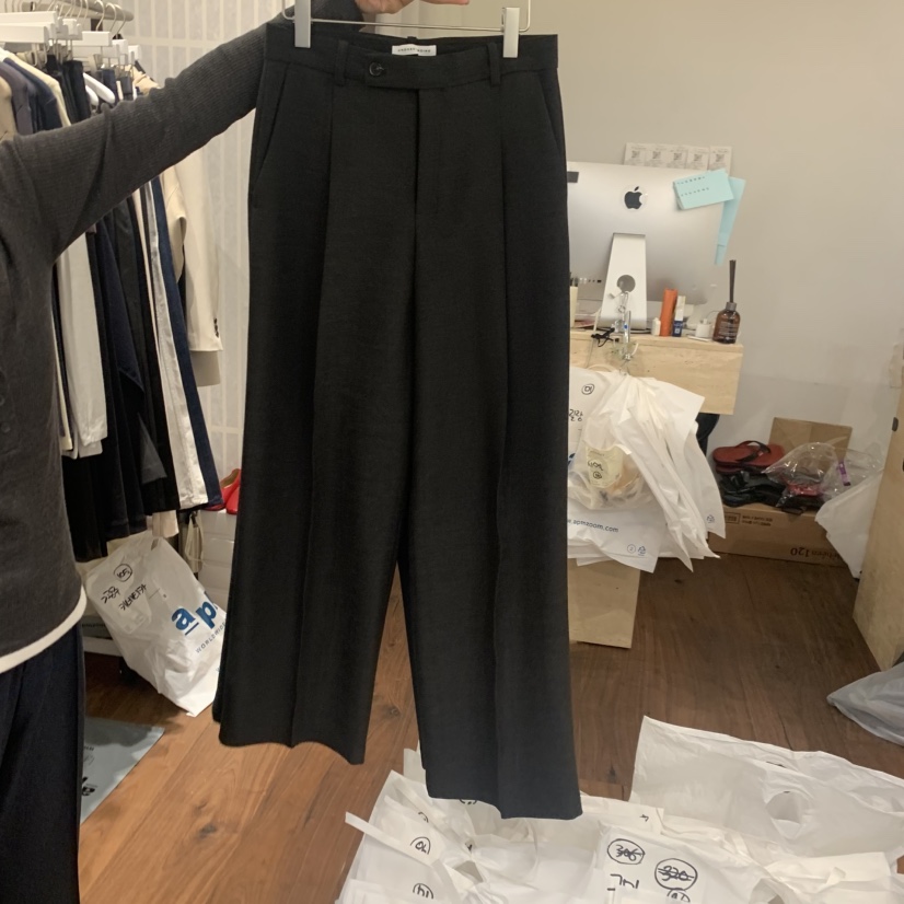 UNDERSTANDING東大門代購女士新品熱賣人氣真品時尚休閑褲UNDERSTANDING休閑褲圖色2黑
