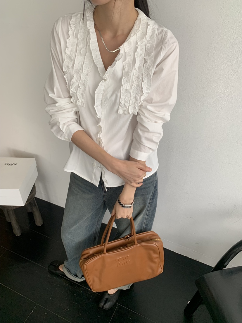 TRUE東大門直郵女裝新款熱賣推薦休閑人氣襯衫蕾絲衫經典TRUE襯衫/蕾絲衫