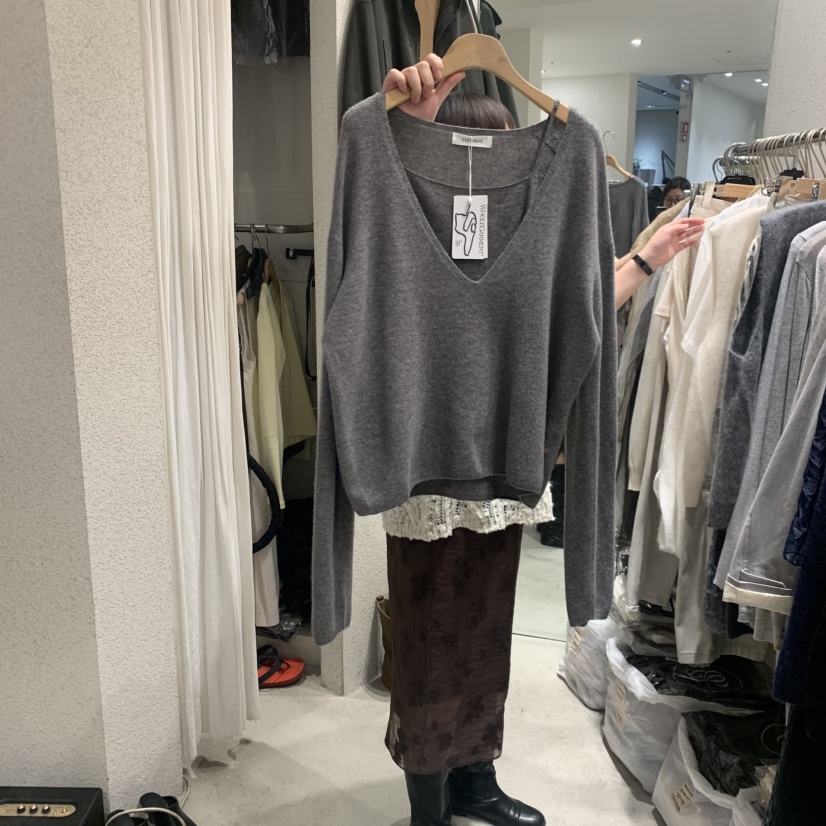 SSENIQUE東大門代購女士新款時尚休閑熱賣推薦人氣套裝套裝SSENIQUE套裝圖色2