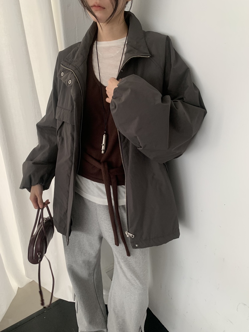TRUE東大門直郵女裝新品真品熱賣時尚人氣推薦休閑夾克黑色TRUE夾克