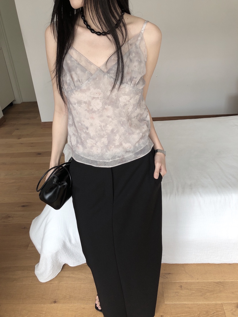 LE BUTTER東大門實拍女裝新款熱賣時尚人氣真品吊帶背心LE BUTTER吊帶/背心