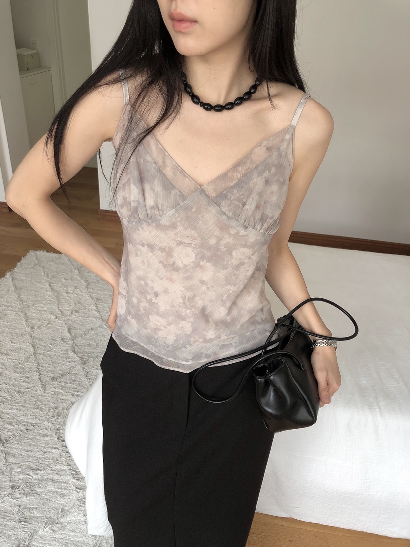 LE BUTTER東大門實拍女裝新款熱賣時尚人氣真品吊帶背心LE BUTTER吊帶/背心圖色1