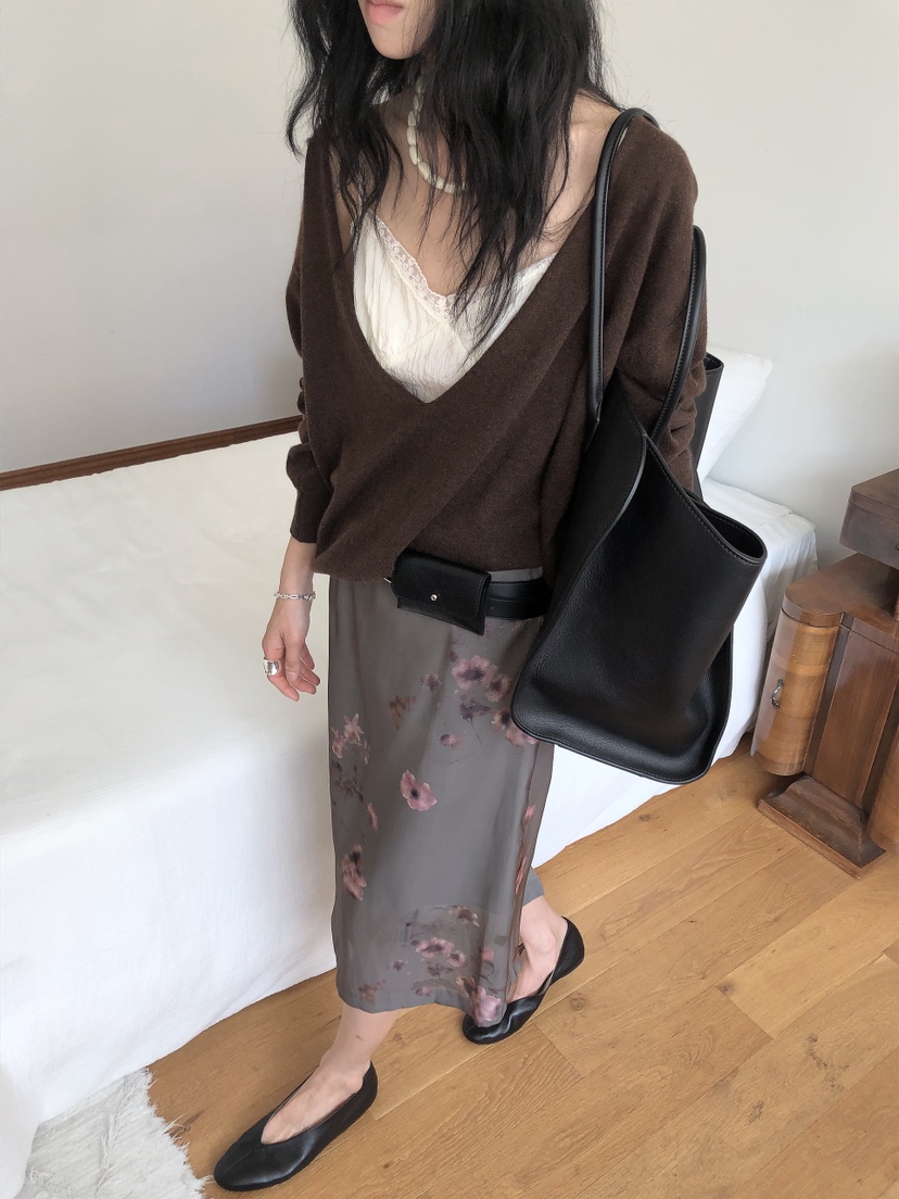 LE BUTTER韓國代購女士新品休閑人氣真品熱賣針織衫深V領LE BUTTER針織衫