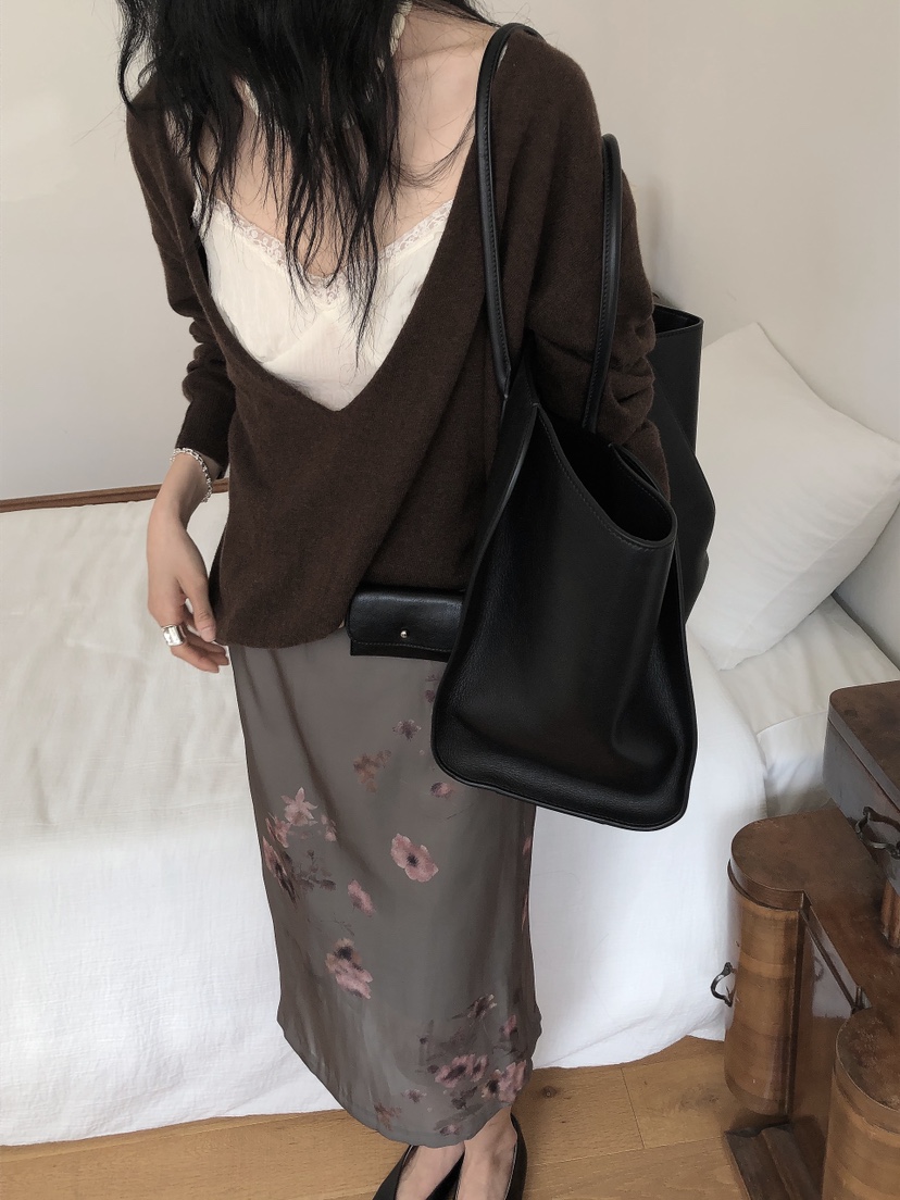 LE BUTTER韓國代購女士新品休閑人氣真品熱賣針織衫深V領LE BUTTER針織衫