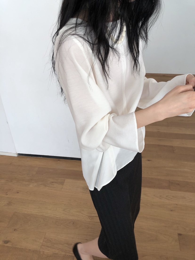 LE BUTTER東大門代購女裝新品推薦真品時尚熱賣襯衫蕾絲衫LE BUTTER襯衫/蕾絲衫