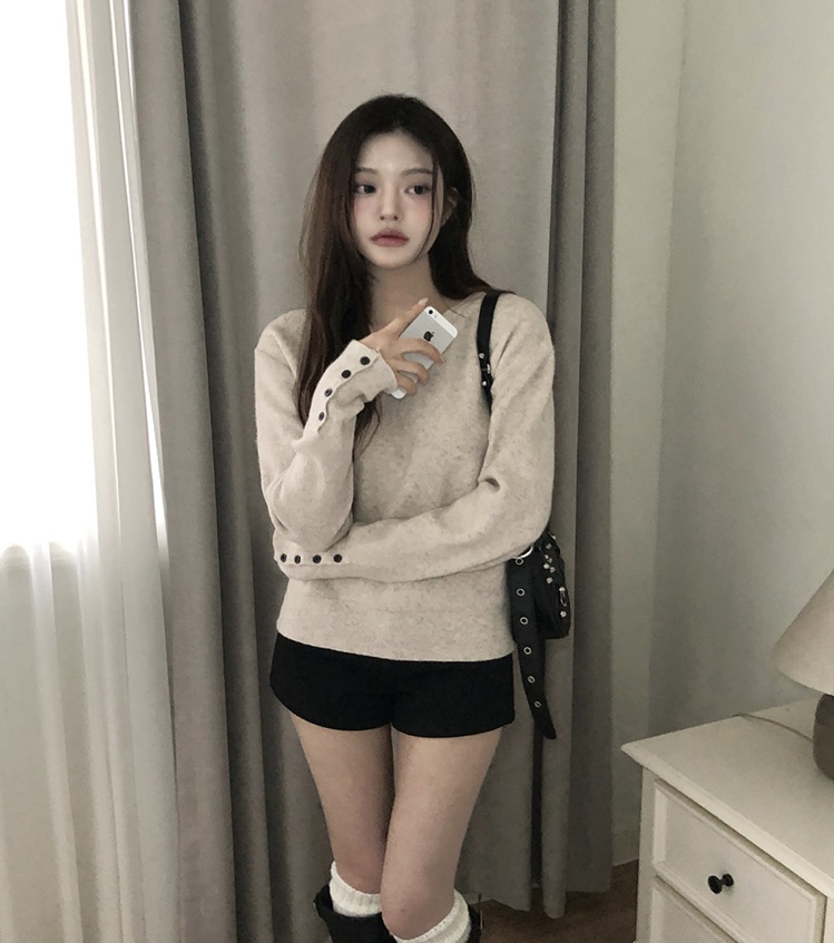 EVERCOMMERCE METICULOUSLY DESIGNED韓國直郵女裝新品人氣針織衫V領EVERCOMMERCE METICULOUSLY DESIGNED針織衫