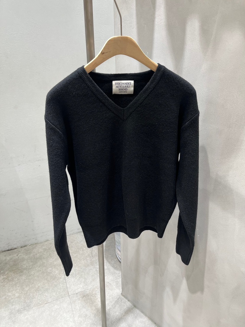 EVERCOMMERCE METICULOUSLY DESIGNED韓國直郵女裝新品人氣針織衫V領EVERCOMMERCE METICULOUSLY DESIGNED針織衫圖色4