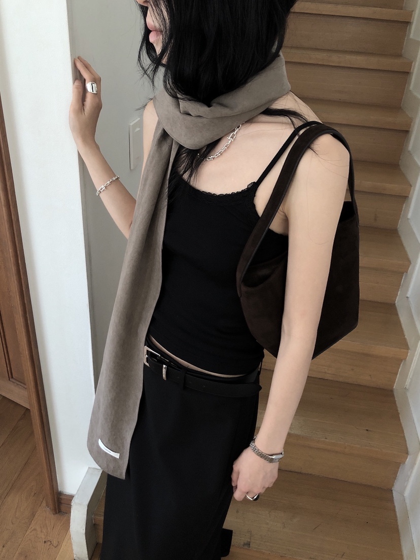 LE BUTTER韓國代購女裝新品推薦真品休閑吊帶背心蕾絲羅紋LE BUTTER吊帶/背心