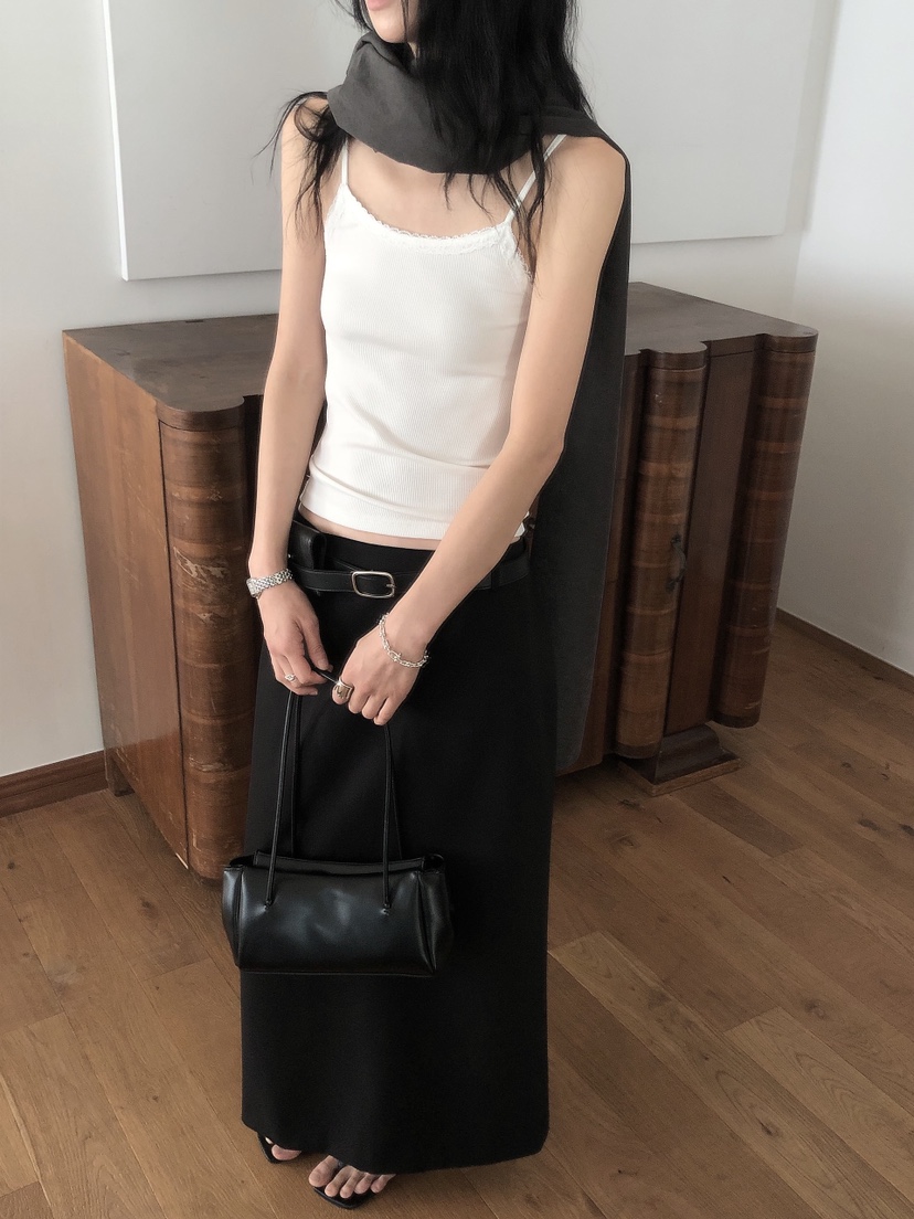 LE BUTTER韓國代購女裝新品推薦真品休閑吊帶背心蕾絲羅紋LE BUTTER吊帶/背心