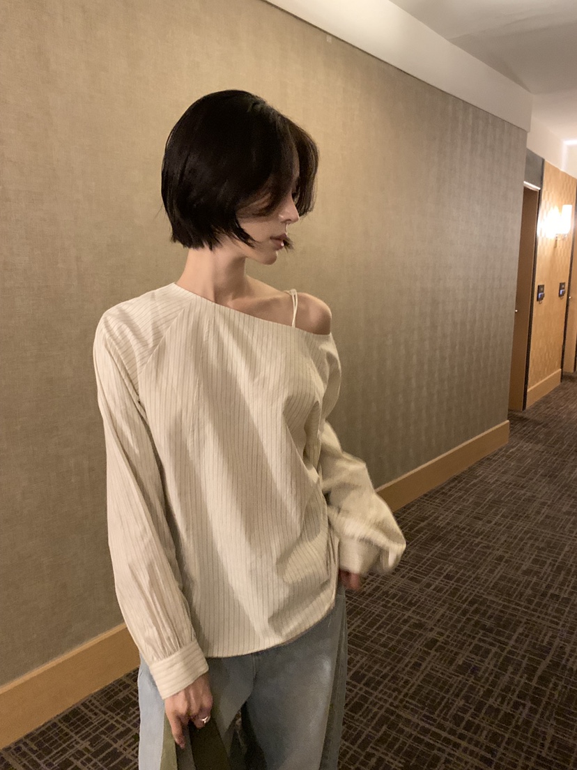 GILLI東大門直郵女士新款休閑推薦熱賣時尚人氣襯衫蕾絲衫GILLI襯衫/蕾絲衫