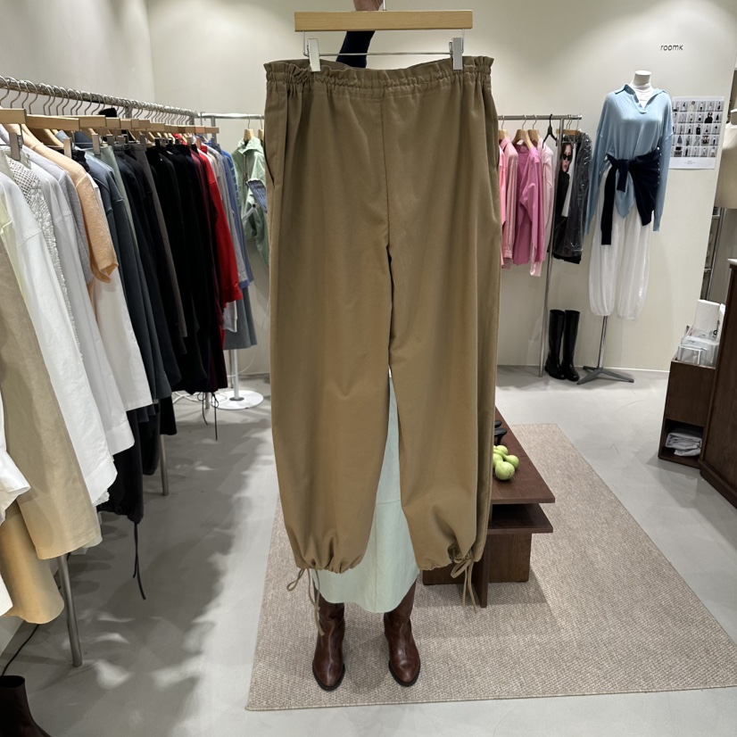 ROOM K-P韓國直郵女裝新品人氣熱賣真品推薦時尚休閑褲ROOM K-P休閑褲