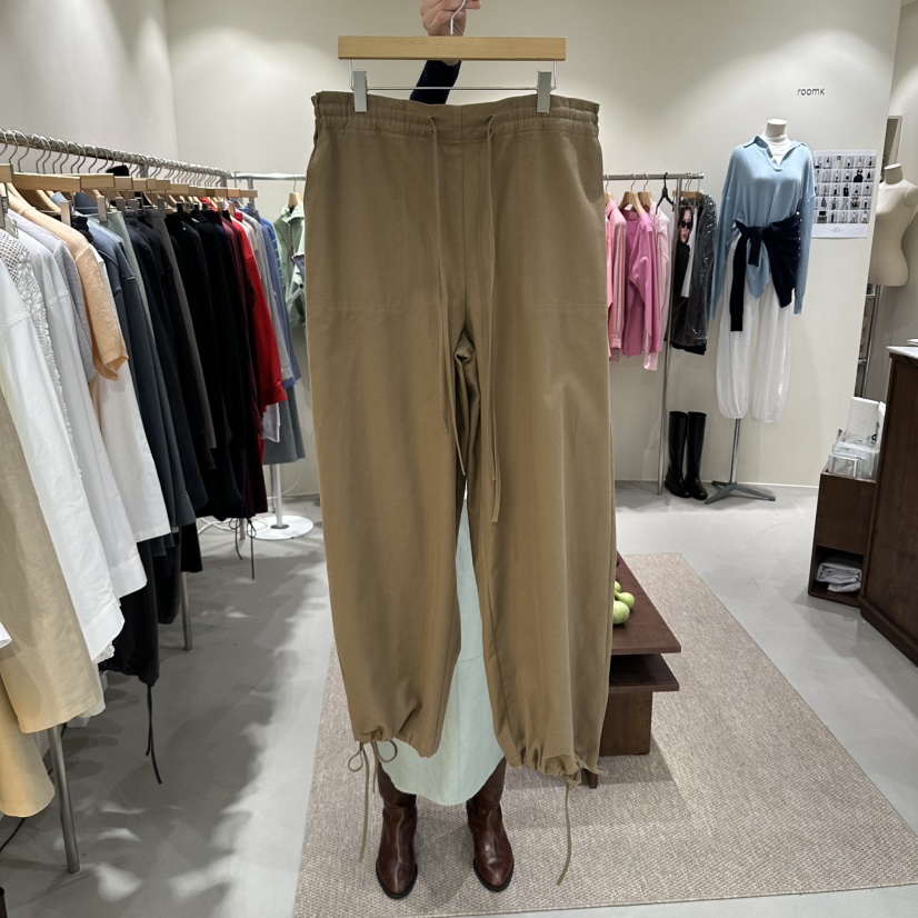 ROOM K-P韓國直郵女裝新品人氣熱賣真品推薦時尚休閑褲ROOM K-P休閑褲圖色1