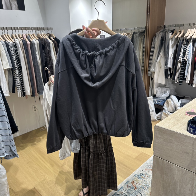 TIZZI韓國代購女士新品熱賣時尚真品推薦休閑人氣衛衣TIZZI衛衣