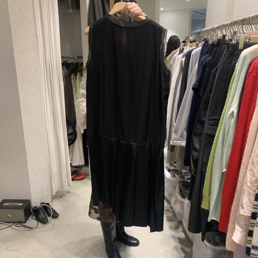 SSENIQUE韓國代購女士新款真品休閑人氣時尚推薦連衣裙撞色SSENIQUE連衣裙