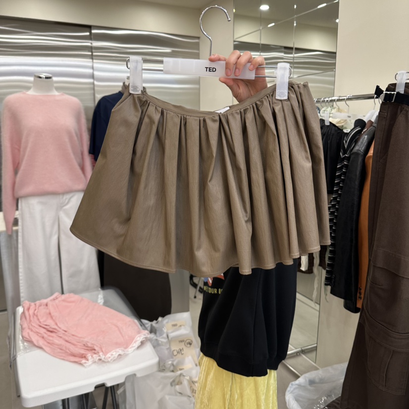 TED東大門實拍女士新款熱賣人氣真品推薦時尚休閑裙褲褶裙TED裙褲圖色1