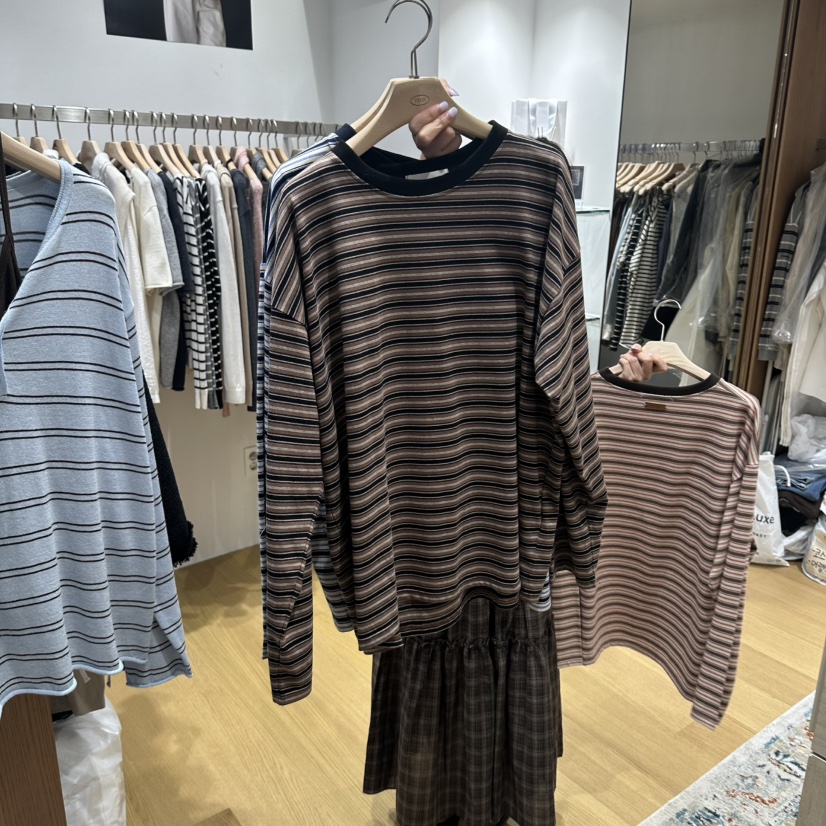 TIZZI韓國代購女士新品推薦熱賣時尚人氣真品休閑長袖T恤TIZZI長袖T恤圖色2