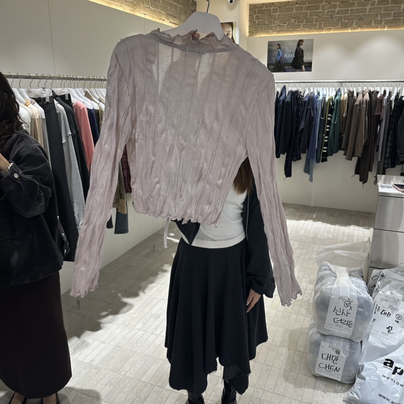 FLEEK東大門實拍女裝新品推薦熱賣時尚真品人氣休閑長袖T恤Fleek長袖T恤