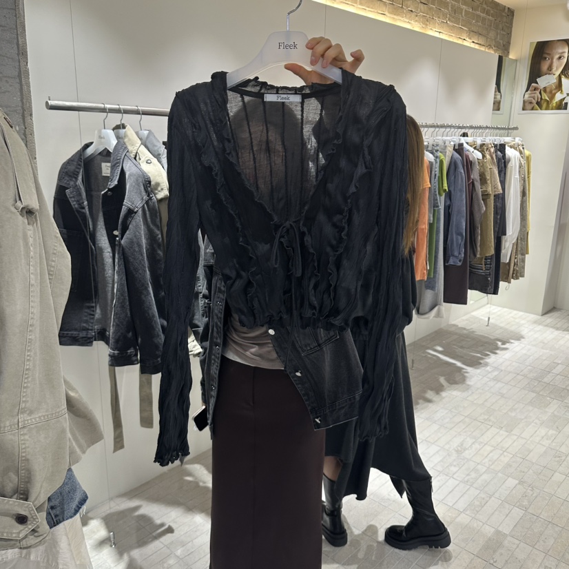 FLEEK東大門實拍女裝新品推薦熱賣時尚真品人氣休閑長袖T恤Fleek長袖T恤圖色3
