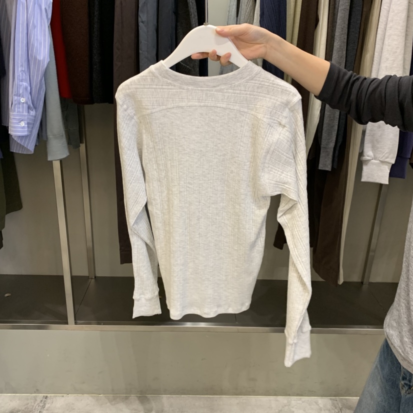 FAVE/FAVOURITE東大門直郵女裝新品時尚真品熱賣長袖T恤FAVE/FAVOURITE長袖T恤