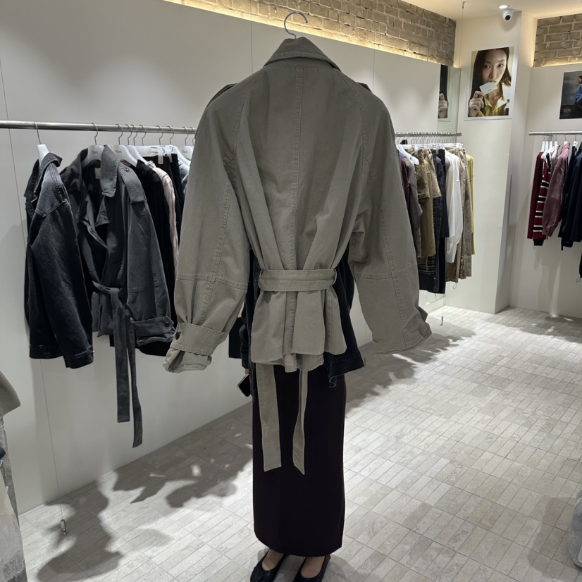 FLEEK東大門直郵女裝新款人氣熱賣時尚休閑真品夾克含腰帶Fleek夾克