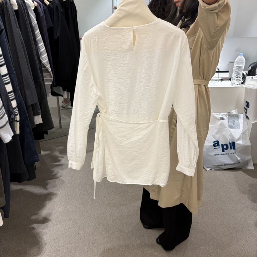 MADELEINE韓國代購女裝新品人氣休閑真品襯衫蕾絲衫假兩件MADELEINE襯衫/蕾絲衫