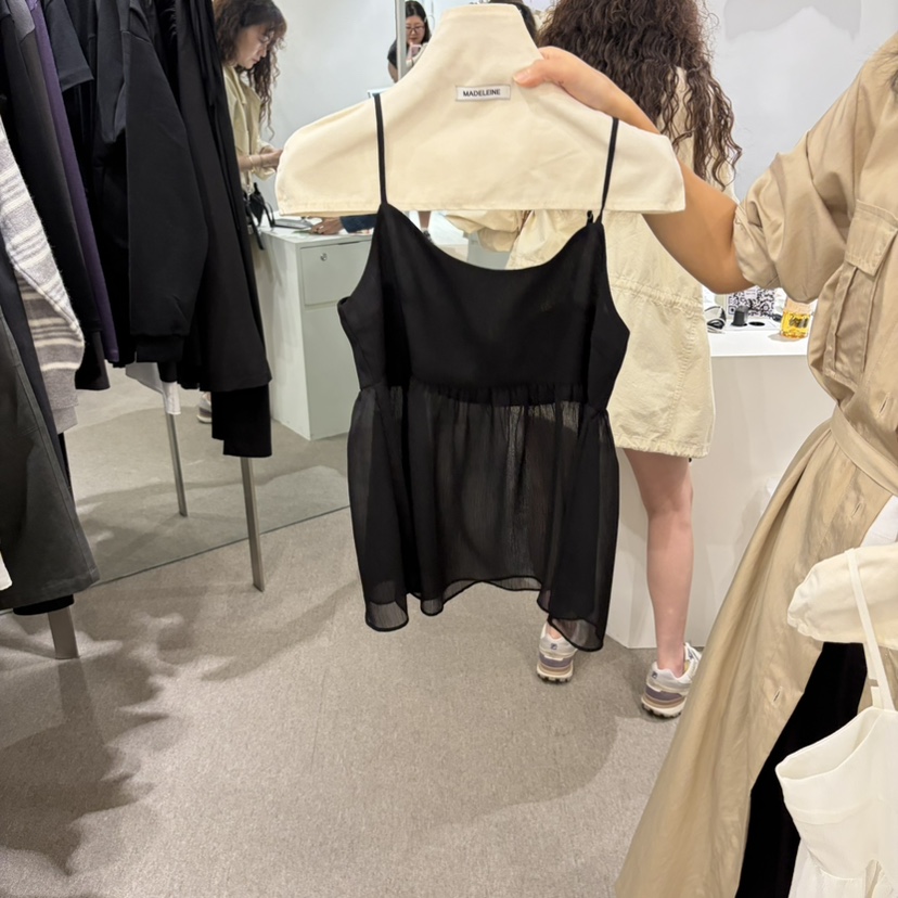 MADELEINE東大門直郵女裝新款時尚熱賣真品休閑推薦吊帶背心MADELEINE吊帶/背心圖色2