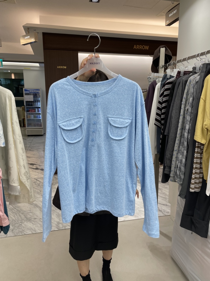 SOLD OUT東大門代購女士新款人氣熱賣休閑時尚長袖T恤口袋SOLD OUT長袖T恤圖色2