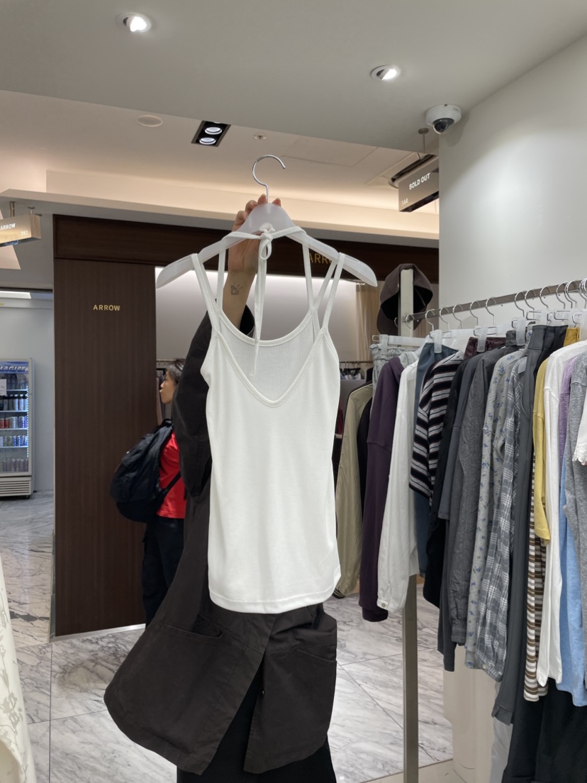 SOLD OUT東大門直郵女裝新品熱賣真品休閑吊帶背心露背無袖SOLD OUT吊帶/背心