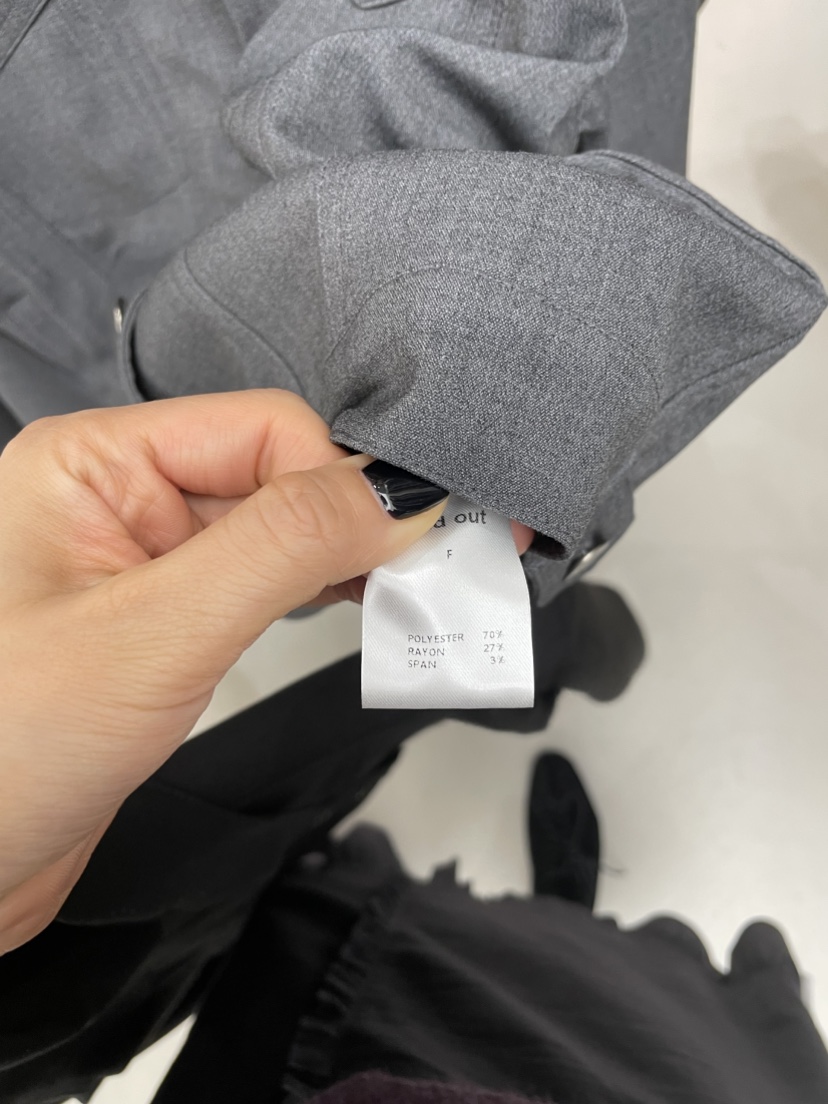 SOLD OUT東大門實拍女裝新品人氣真品推薦休閑熱賣時尚夾克SOLD OUT夾克