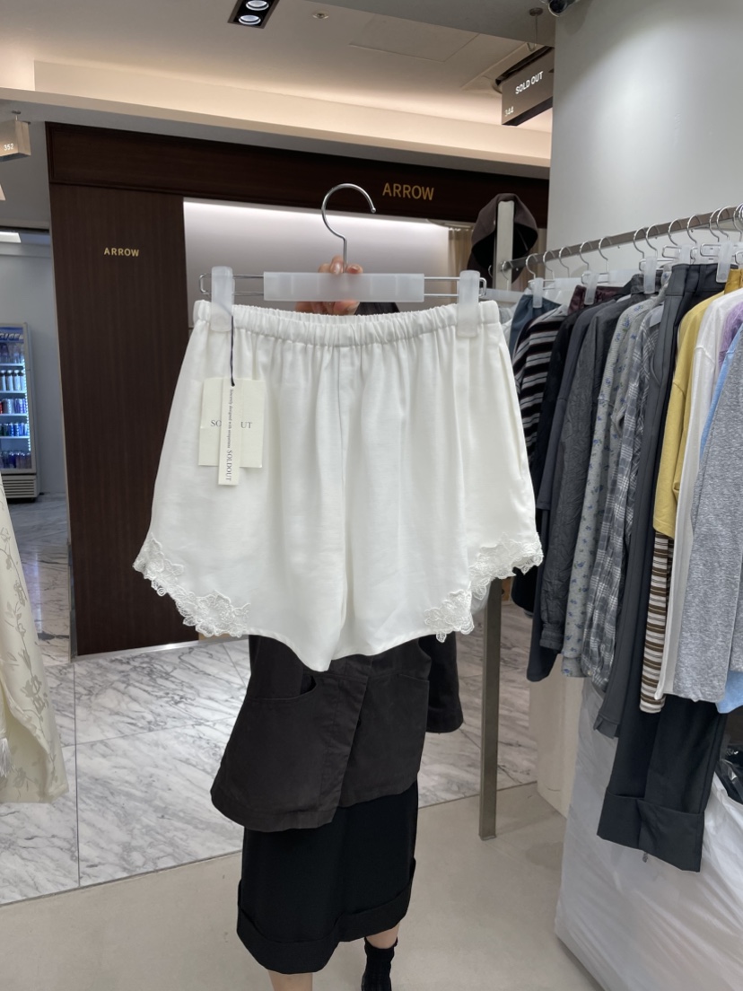SOLD OUT韓國直郵女士新款熱賣真品時尚推薦人氣休閑短褲SOLD OUT短褲