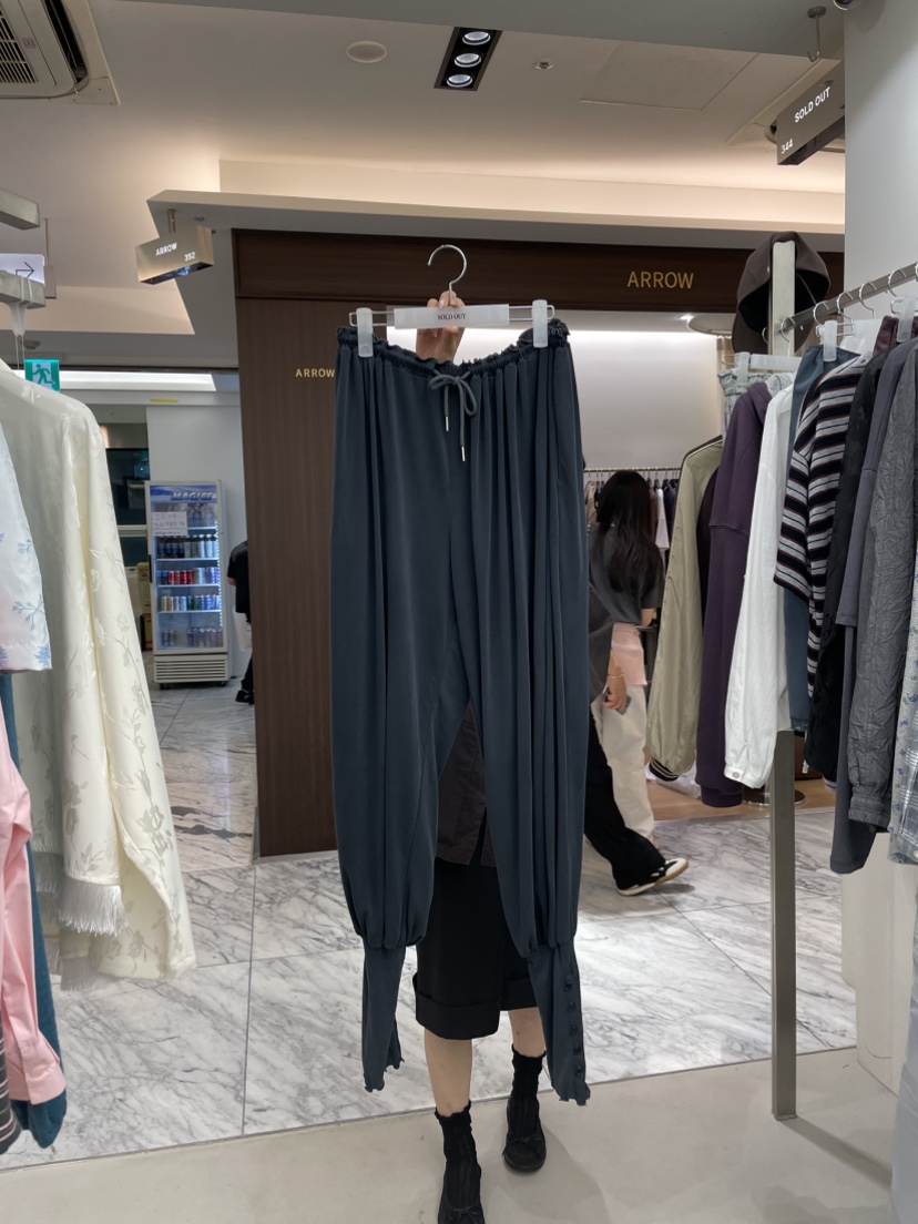 SOLD OUT韓國代購女士新品人氣休閑真品時尚熱賣推薦休閑褲SOLD OUT休閑褲圖色1