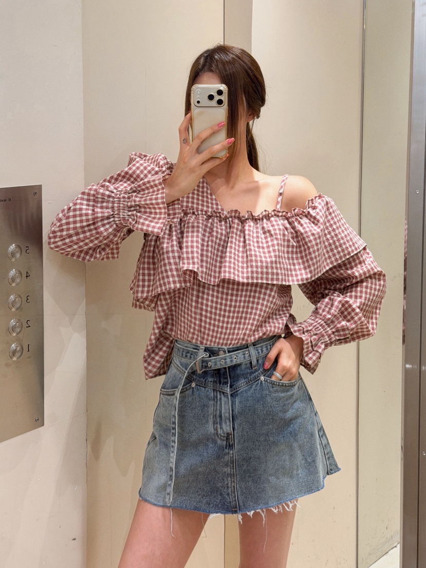 81 MARKET-L東大門實拍女裝新品熱賣休閑推薦襯衫蕾絲衫81 MARKET-L襯衫/蕾絲衫