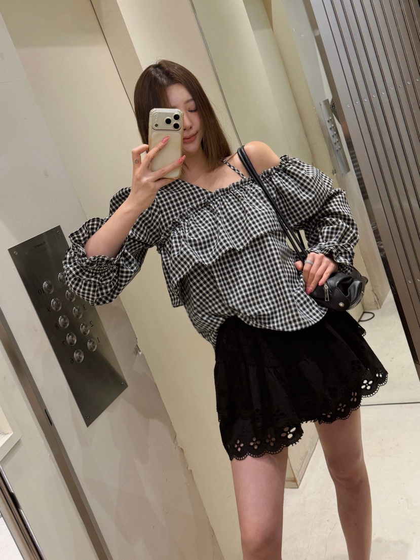 81 MARKET-L東大門實拍女裝新品熱賣休閑推薦襯衫蕾絲衫81 MARKET-L襯衫/蕾絲衫