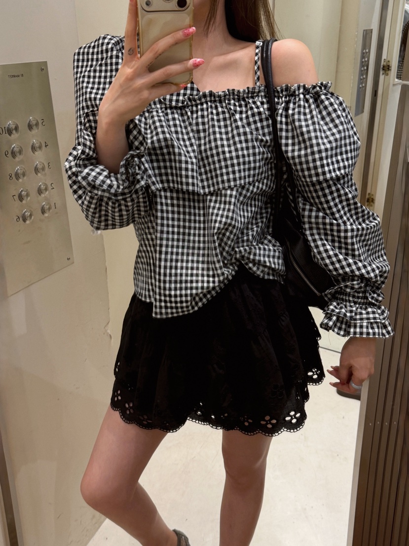 81 MARKET-L東大門實拍女裝新品熱賣休閑推薦襯衫蕾絲衫81 MARKET-L襯衫/蕾絲衫